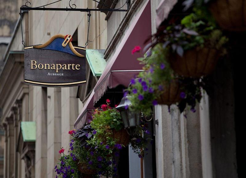 Hotel Bonaparte Монреал Екстериор снимка